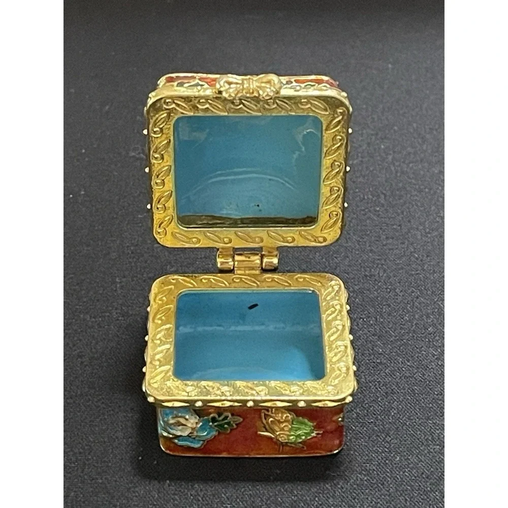 Vintage 1960 Cloisonne Red Orange Floral Hinged Lid Blue Inside Trinket Pill Box